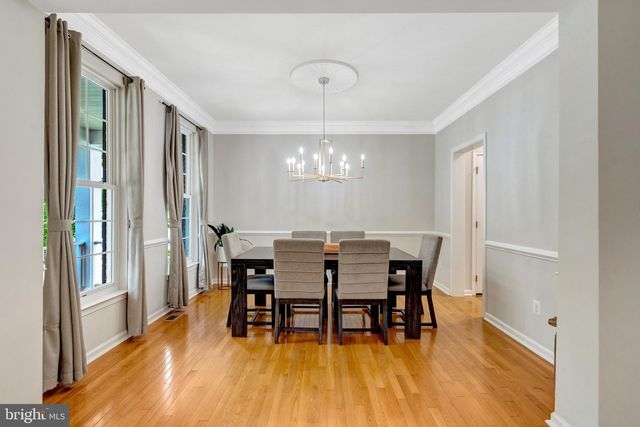 25138 JUSTICE DR, Chantilly, VA 20152