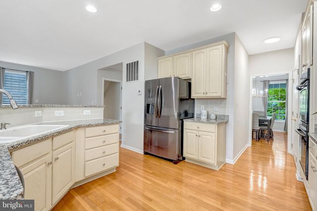 25138 JUSTICE DR, Chantilly, VA 20152
