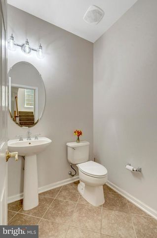 25138 JUSTICE DR, Chantilly, VA 20152