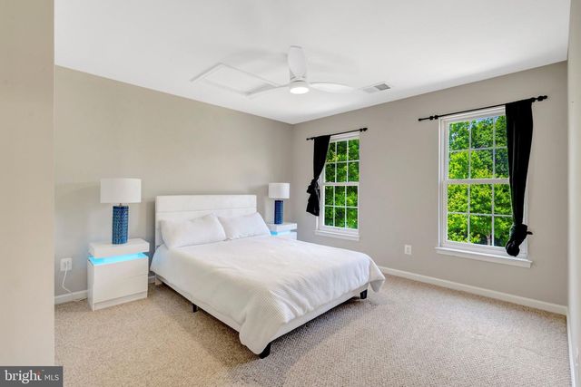 25138 JUSTICE DR, Chantilly, VA 20152