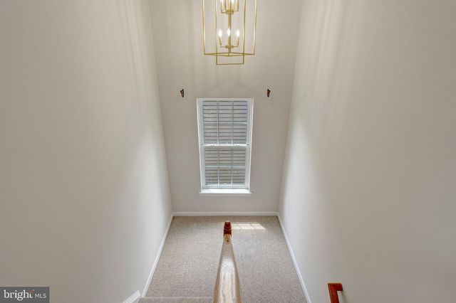 25138 JUSTICE DR, Chantilly, VA 20152
