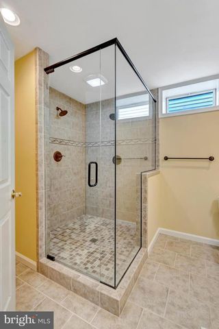 25138 JUSTICE DR, Chantilly, VA 20152