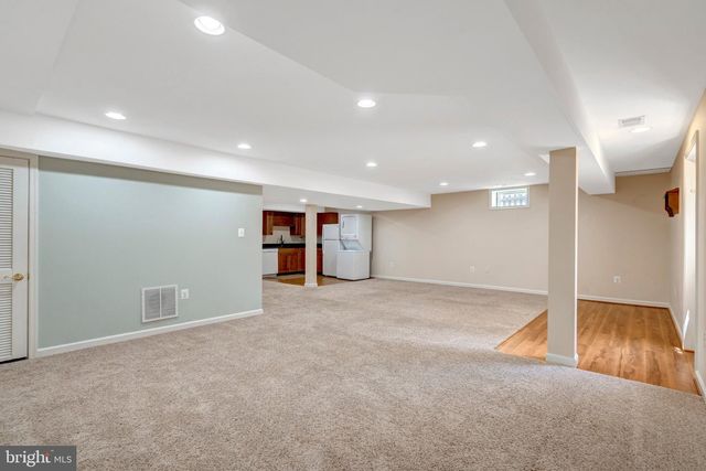 25138 JUSTICE DR, Chantilly, VA 20152