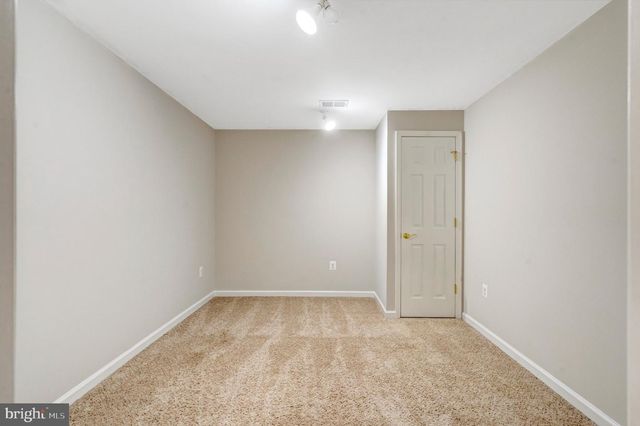 25138 JUSTICE DR, Chantilly, VA 20152