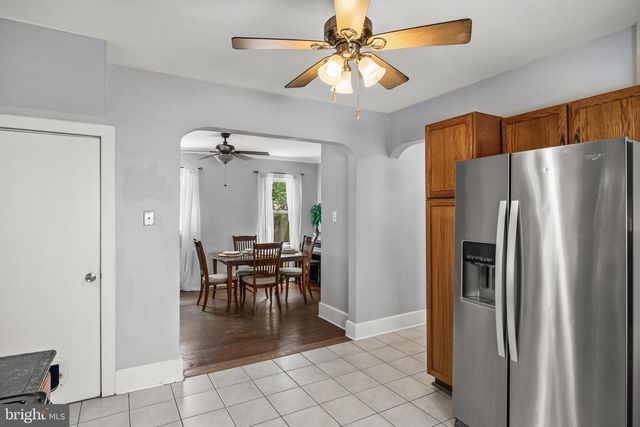 2 NEW HAMPSHIRE AVE, Cherry Hill, NJ 08002