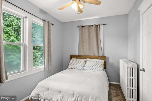 2 NEW HAMPSHIRE AVE, Cherry Hill, NJ 08002