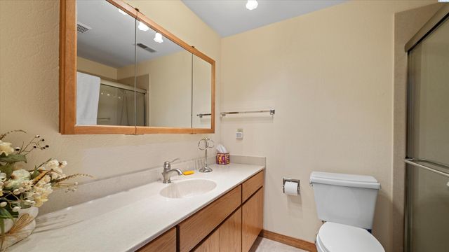 226 Pinetree Ln, Richland, WA 99352