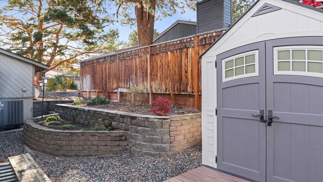 226 Pinetree Ln, Richland, WA 99352