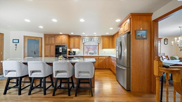 226 Pinetree Ln, Richland, WA 99352