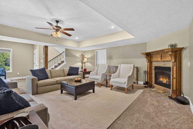 2528 E German Ivy Street, Springfield, MO 65804