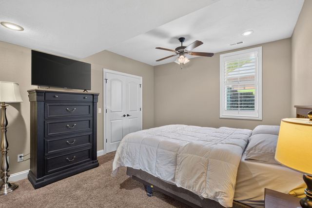 2528 E German Ivy Street, Springfield, MO 65804