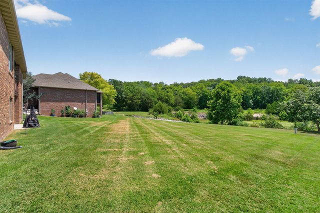 2528 E German Ivy Street, Springfield, MO 65804