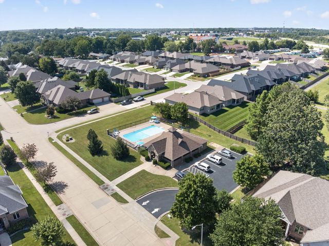 2528 E German Ivy Street, Springfield, MO 65804