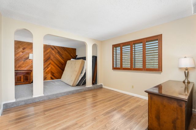 1914 Snowmass Lane, Garland, TX 75044