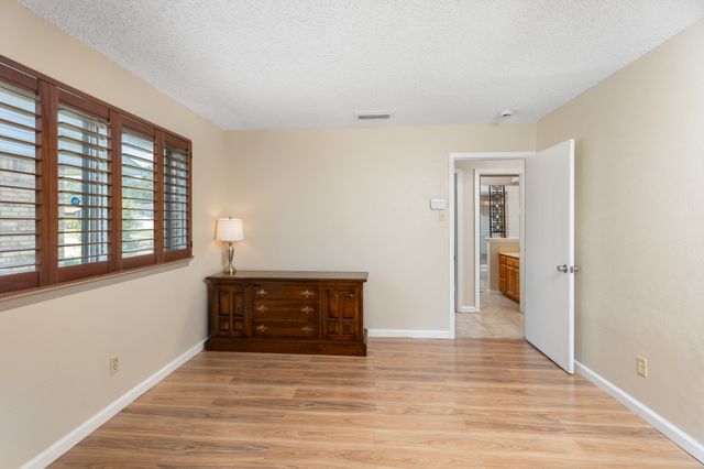 1914 Snowmass Lane, Garland, TX 75044