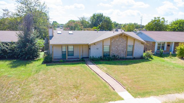 1914 Snowmass Lane, Garland, TX 75044