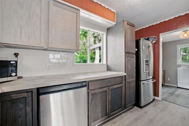 603 Briarwood Drive, Baytown, TX 77520