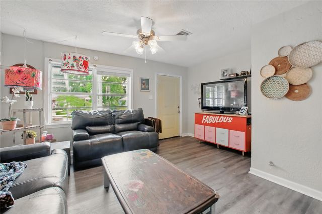 603 Briarwood Drive, Baytown, TX 77520