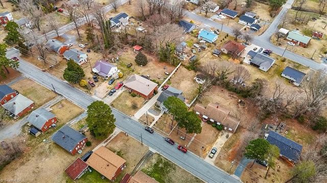 540 N ELM Street, Asheboro, NC 27203