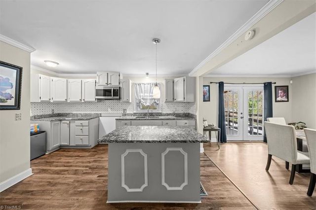 540 N ELM Street, Asheboro, NC 27203