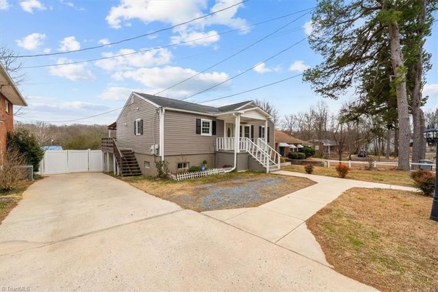 540 N ELM Street, Asheboro, NC 27203