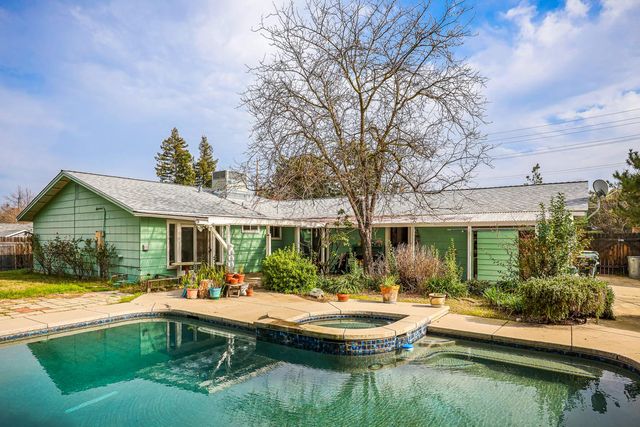 6901 Main Ave, Orangevale, CA 95662