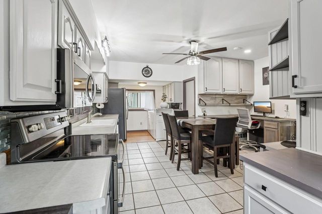 129 W Main Street, Dane, WI 53529