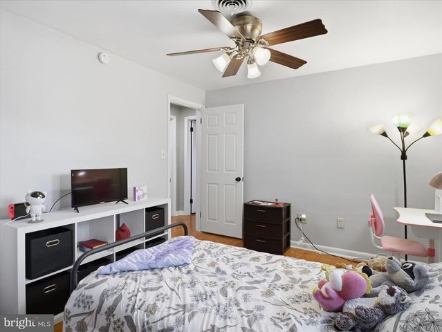 173 COLONIAL DR, Chambersburg, PA 17202