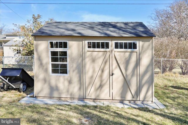 173 COLONIAL DR, Chambersburg, PA 17202