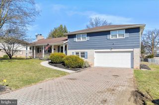 173 COLONIAL DR, Chambersburg, PA 17202