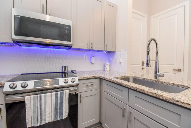 300 St Joseph Parkway 421, Houston, TX 77002