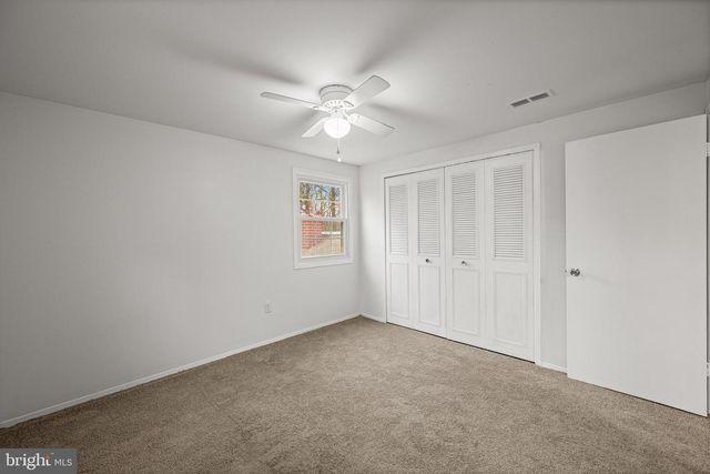 8904 ROYAL RIDGE LN, Laurel, MD 20708