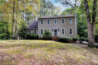214 Old Cart RD, Williamsburg, VA 23188