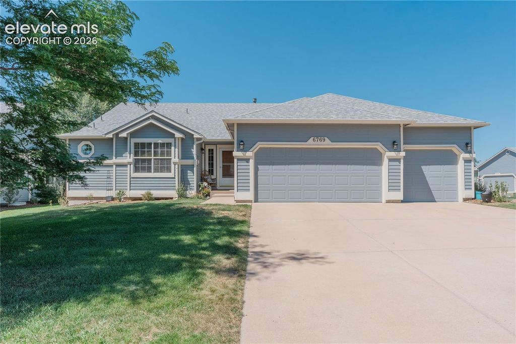 6769 Showhorse Court, Colorado Springs, CO 80922 — exterior