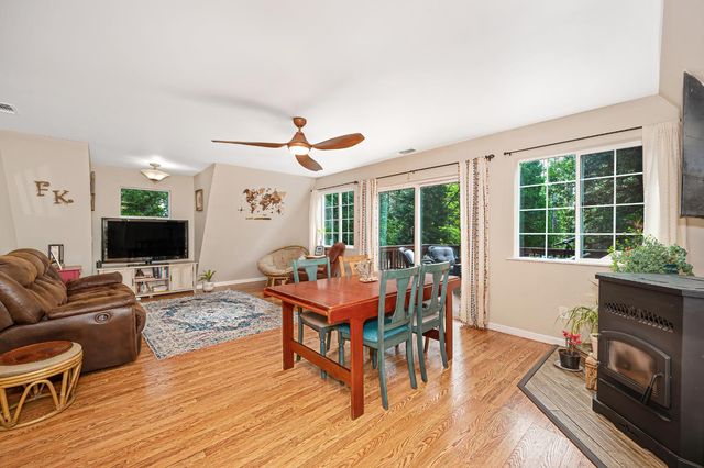2025 King of the Mountain Ct, Pollock Pines, CA 95726