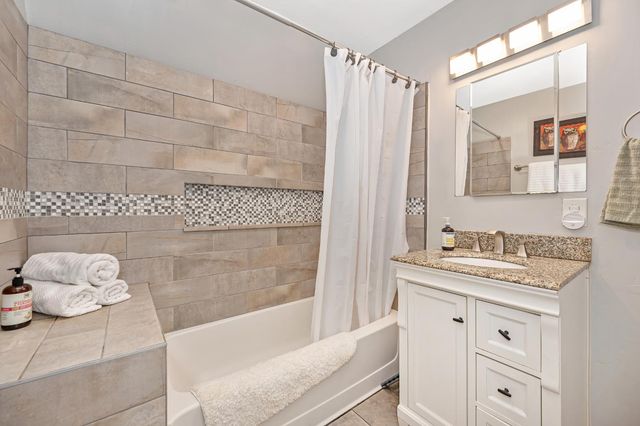 2025 King of the Mountain Ct, Pollock Pines, CA 95726