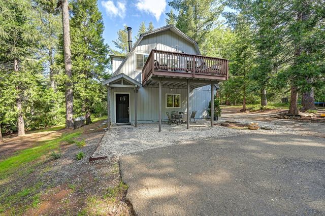 2025 King of the Mountain Ct, Pollock Pines, CA 95726