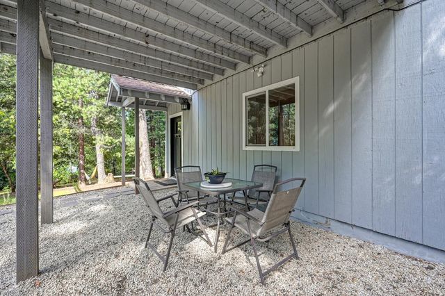2025 King of the Mountain Ct, Pollock Pines, CA 95726