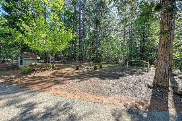 2025 King of the Mountain Ct, Pollock Pines, CA 95726