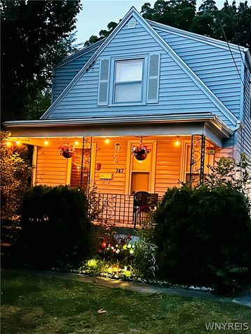 747 15th Street, Niagara Falls, NY 14301