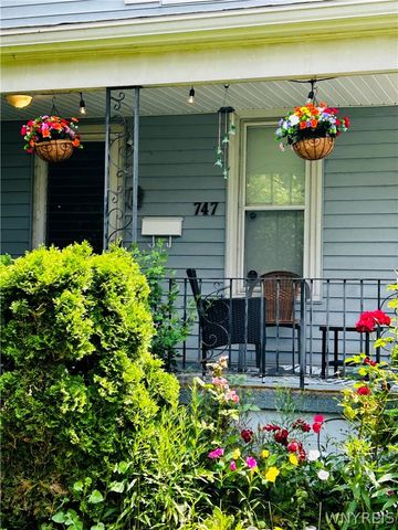 747 15th Street, Niagara Falls, NY 14301