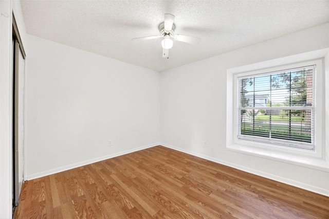 14115 Sableridge Drive, Houston, TX 77014