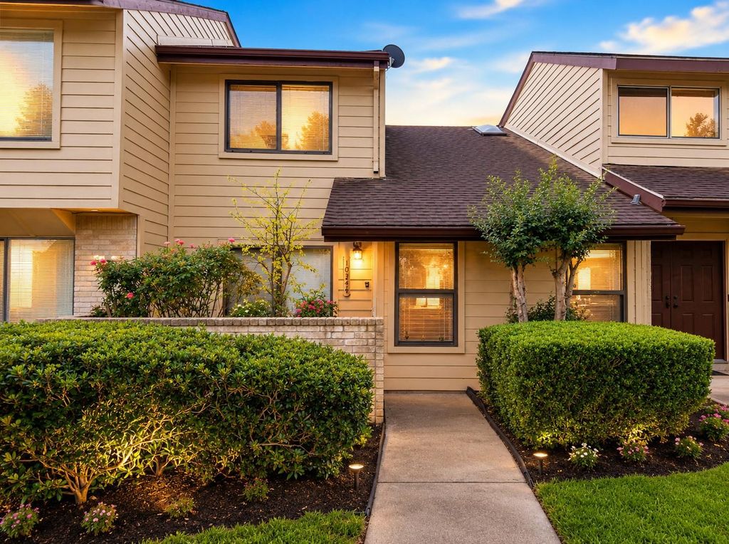 10344 Cook Road 344, Houston, TX 77099