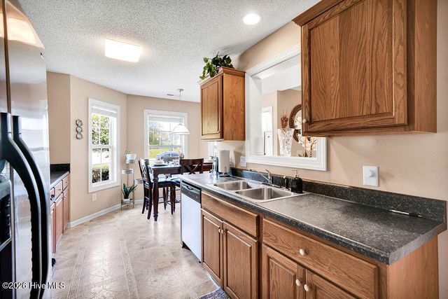 118 Phillip Mills Drive, Teachey, NC 28464