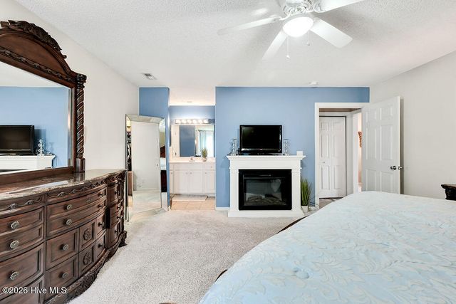 118 Phillip Mills Drive, Teachey, NC 28464