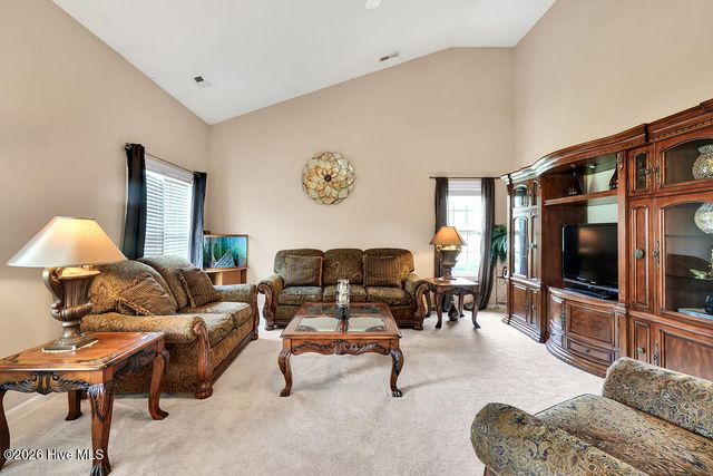 118 Phillip Mills Drive, Teachey, NC 28464