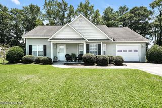 118 Phillip Mills Drive, Teachey, NC 28464