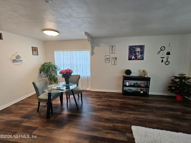 7269 BALBOA Road, Jacksonville, FL 32217