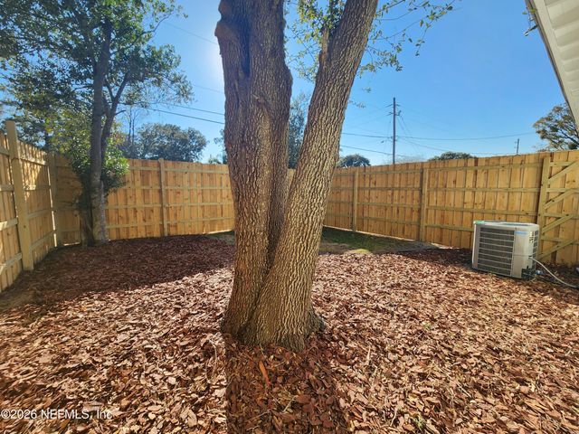 7269 BALBOA Road, Jacksonville, FL 32217