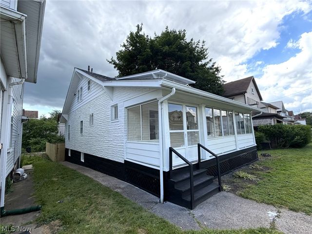 1312 Wellesley Avenue, Steubenville, OH 43952